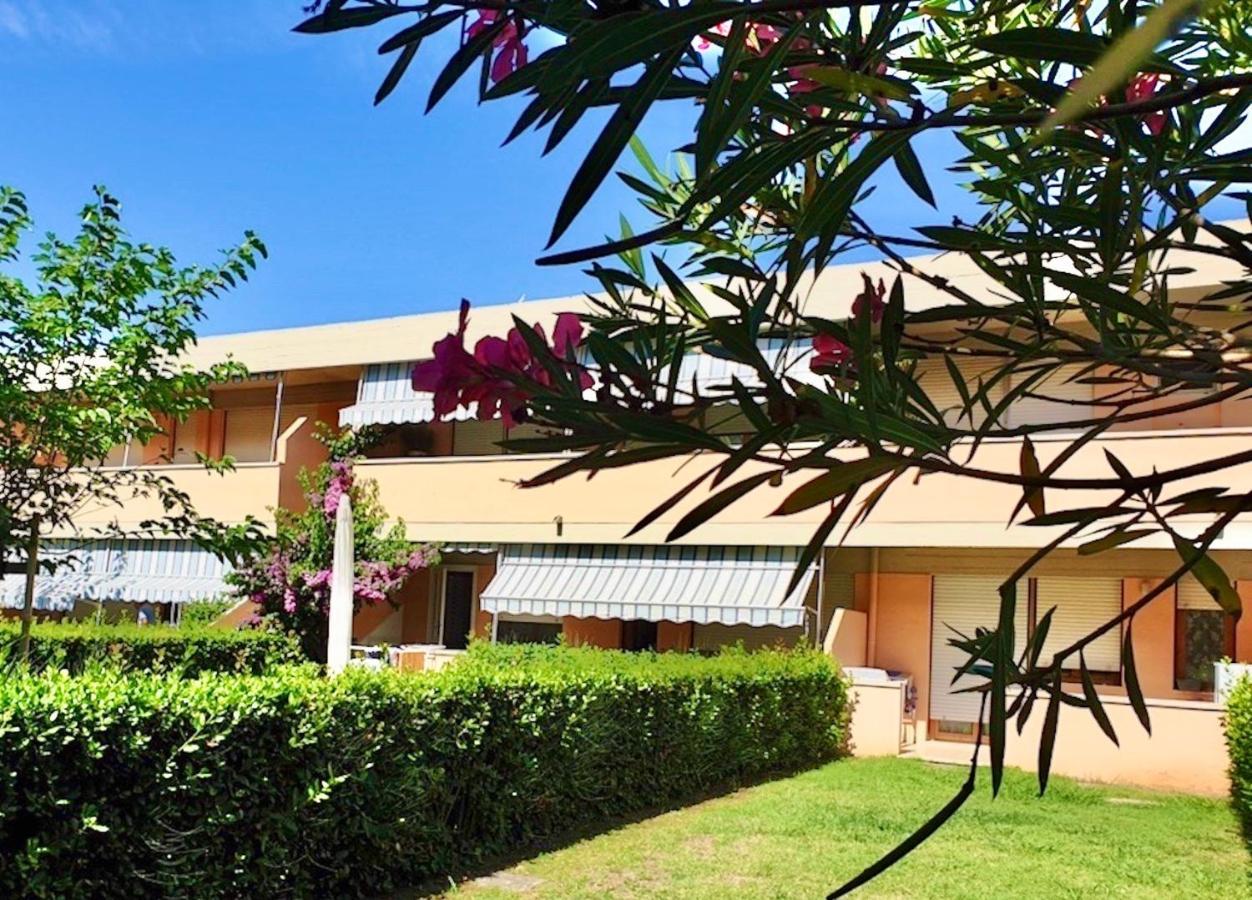 Isstravel, Holiday Homes In Marina Di Bibbona From 400 To 900 Meters From The Sea, Apartments 6 Beds With Private Outdoor Area Kültér fotó